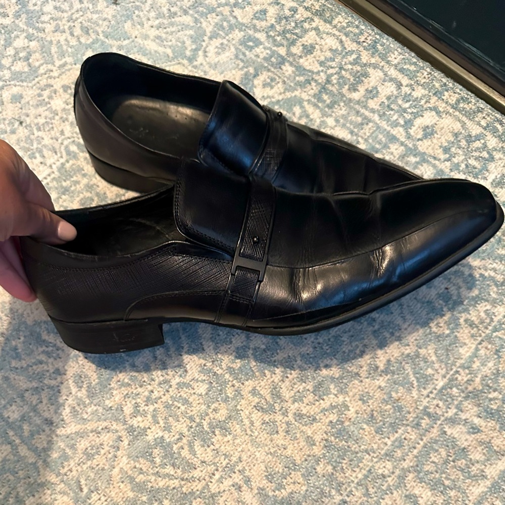 Kenneth Cole Black Leather dress/work shoes